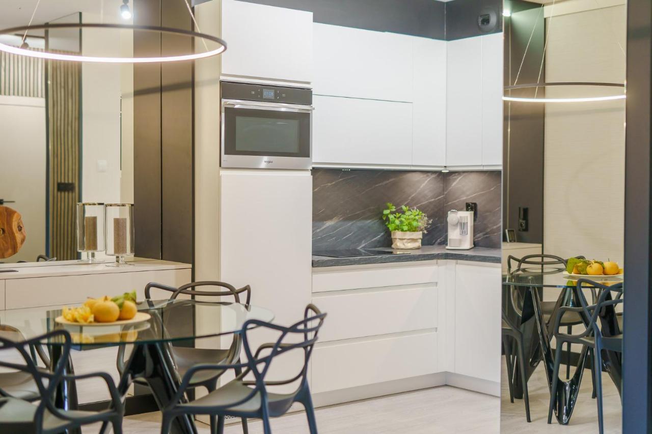 Apartment Fenomen: Premium Park & Sea View With Pool And Sauna *
