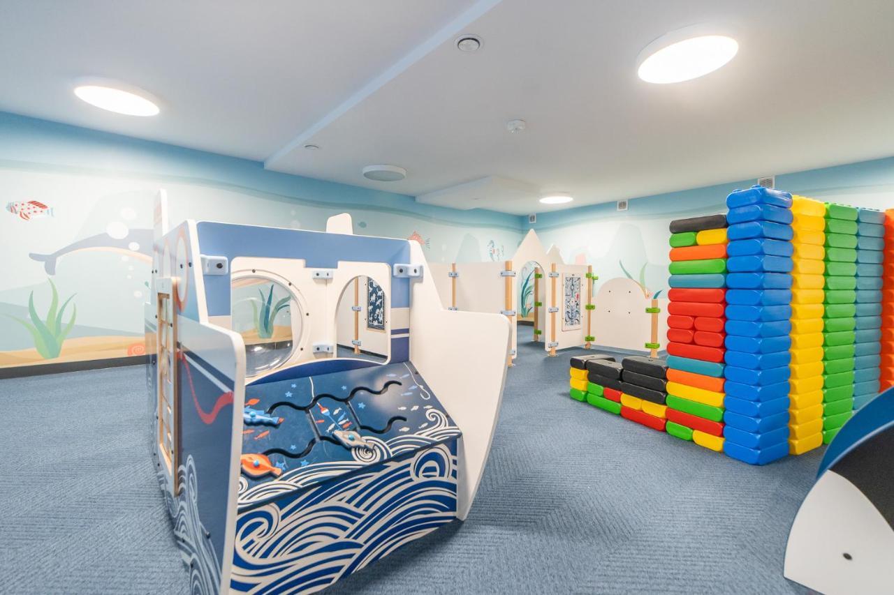 Апартаменти Fenomen - Premium Park & Sea, Nadmorskie Tarasy Free Parking, Swimming Pool, Sauna And Other! Колобжег
